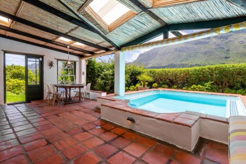 Two Pools Villa Mountain View