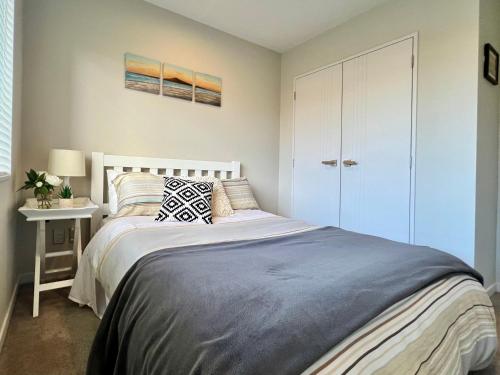 Cozy Home in Central Millwater — 4-Star Luxury Hotel in Auckland, New Zealand