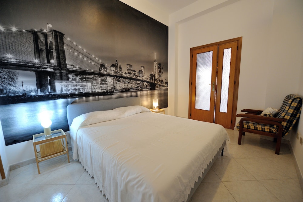The Place - last minute hotel in Terrasini