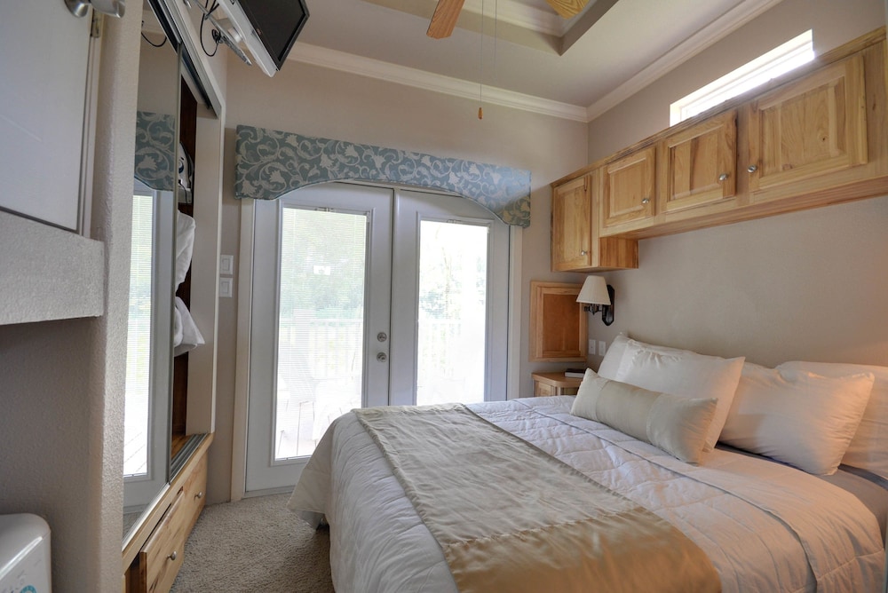 Mill Creek Ranch Resort - photo 24