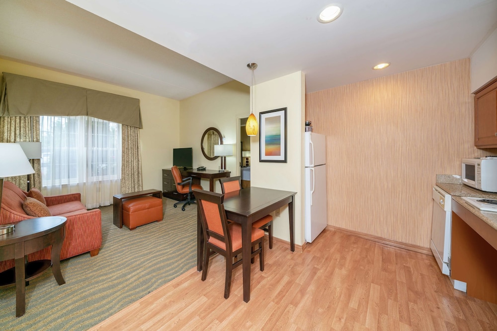 Homewood Suites by Hilton Philadelphia Valley Forge - photo 17