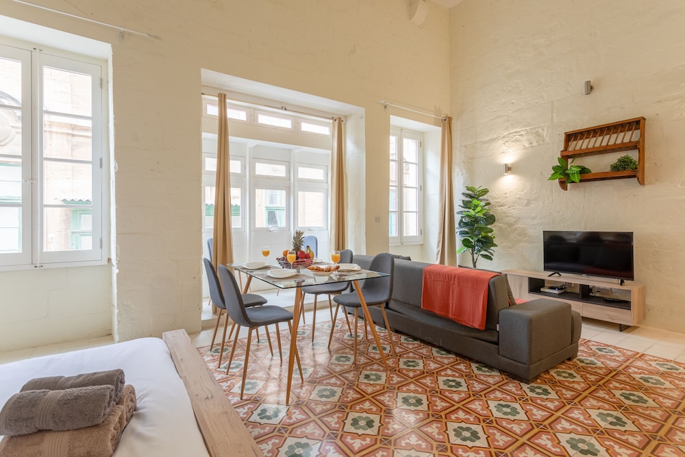 Historic Valletta Private Houses — 4-Star Luxury Hotel in Valletta, Malta