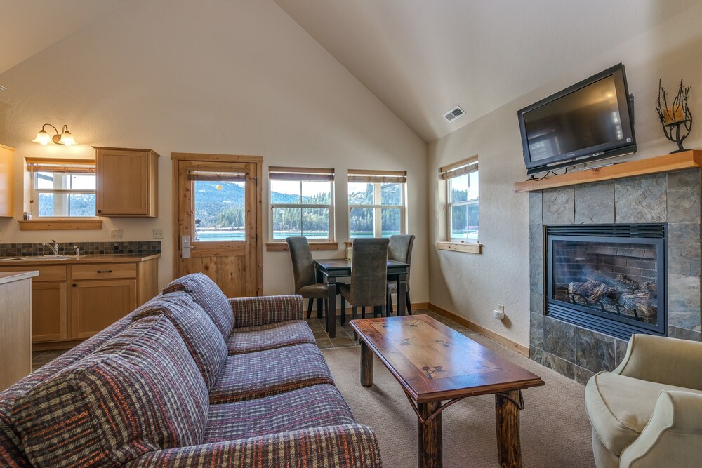 Dover Bay Resort - photo 20