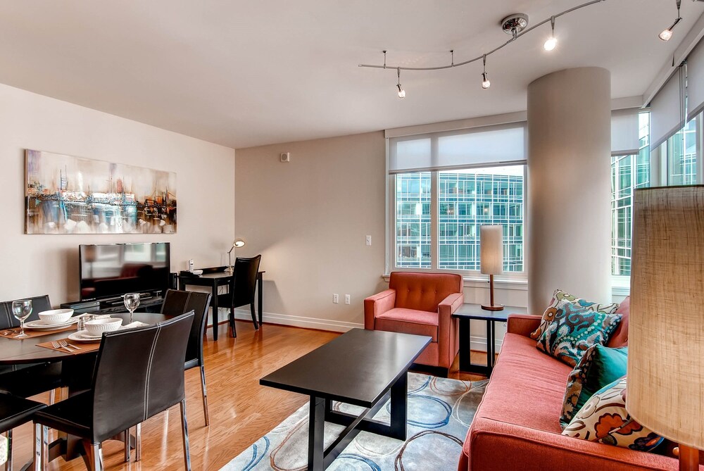 Global Luxury Suites At Tysons Corner - photo 3
