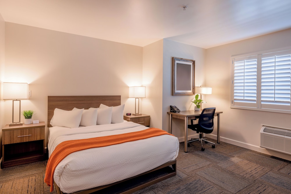 Inn At Moss Landing Point - photo 42
