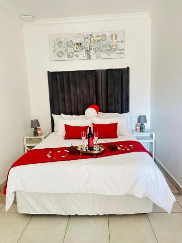 Maadima The Yard — 4-Star Luxury Hotel in Edenvale, South Africa