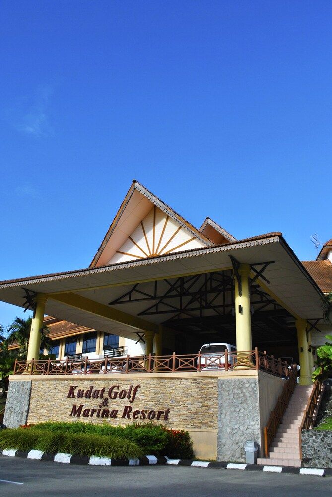 Kudat Golf & Marina Resort - carbon neutral hotel in Kudat