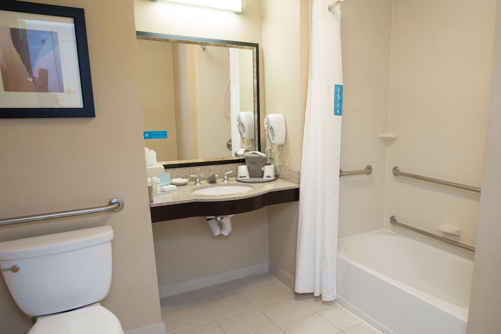 Hampton Inn & Suites Providence Downtown - photo 56