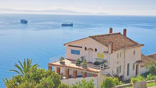 Mamma Wanda Sea View Home Amalfi Coast — 4-Star Luxury Hotel in Vietri Sul Mare, Italy