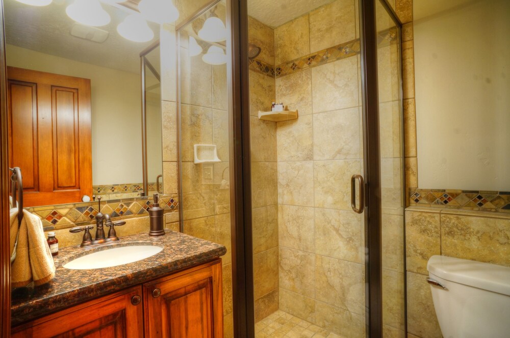 Abode off Main - photo 14