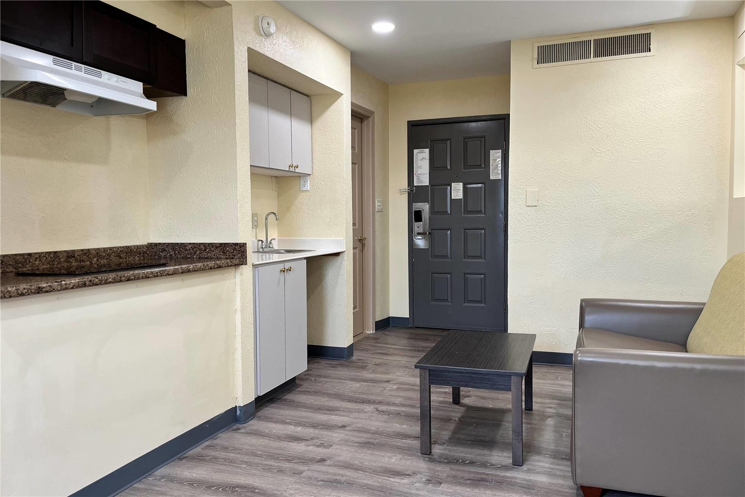 Baymont by Wyndham Indianapolis Airport Lynhurst - photo 15