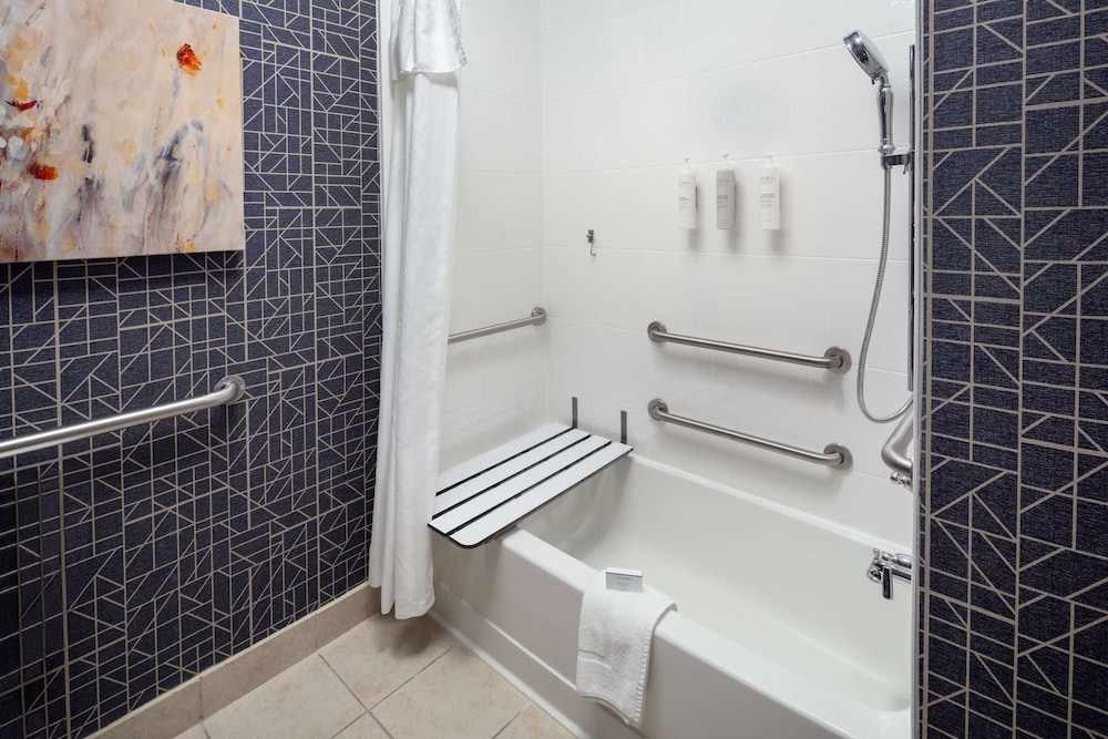 Homewood Suites by Hilton Columbus Dublin - photo 33