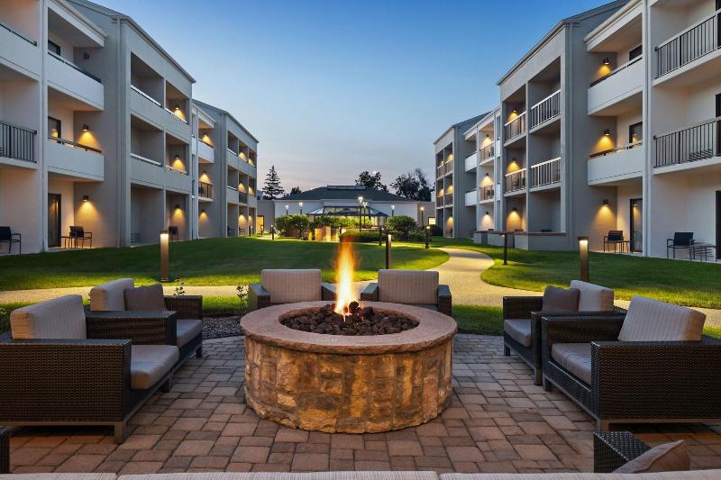 Courtyard Chicago Waukegan Gurnee - photo 8
