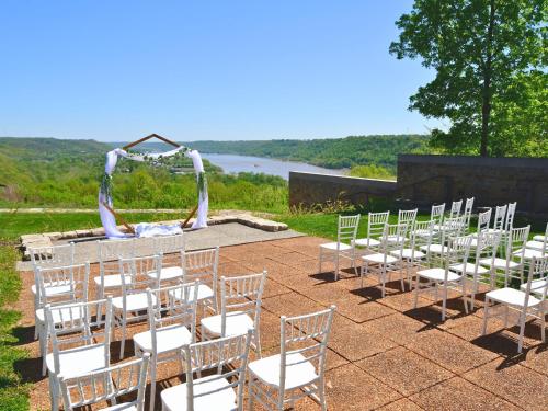 Clifty Inn - photo 17