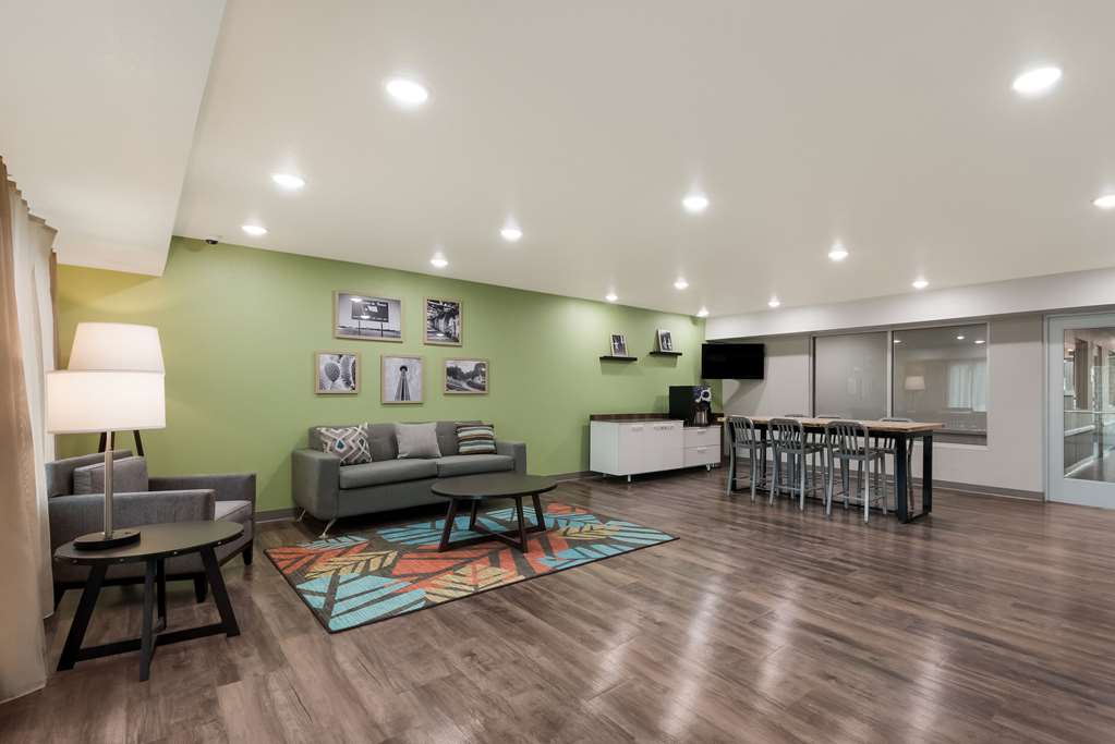 WoodSpring Suites San Antonio UTSA Medical Center - photo 5