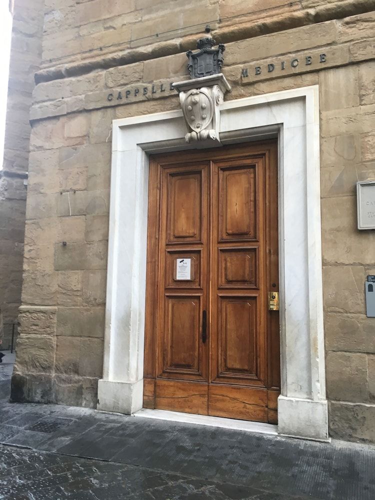 Palazzo Bianchini — 4-Star Luxury Hotel in Florence, Italy