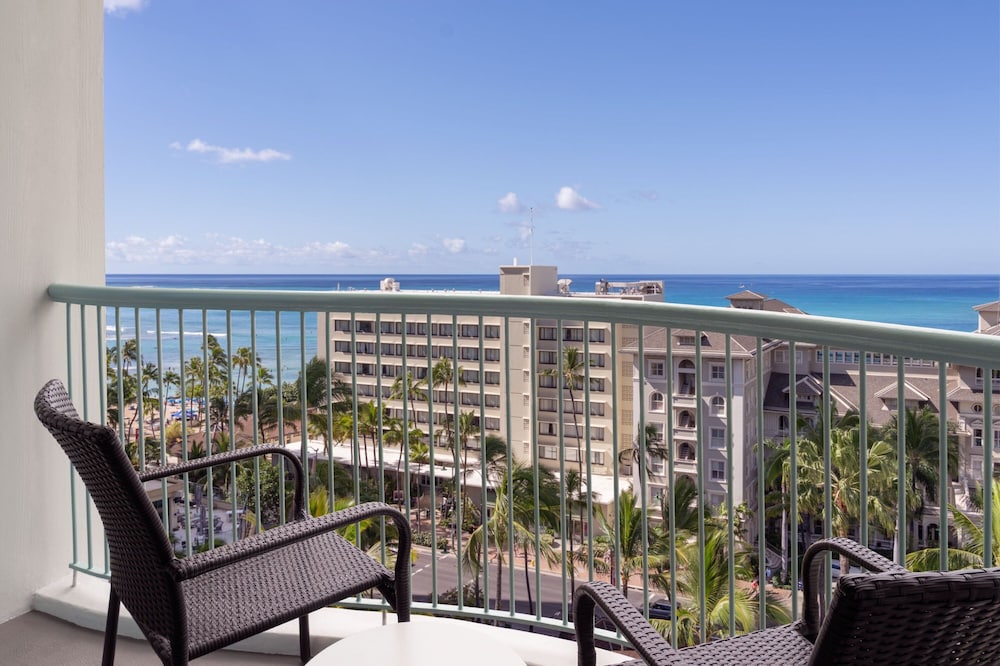 Sheraton Princess Kaiulani Waikiki Beach - photo 17