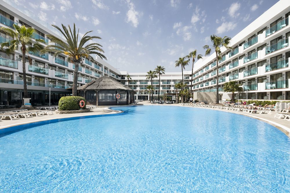 Hotel Best Maritim in Cambrils, Spain
