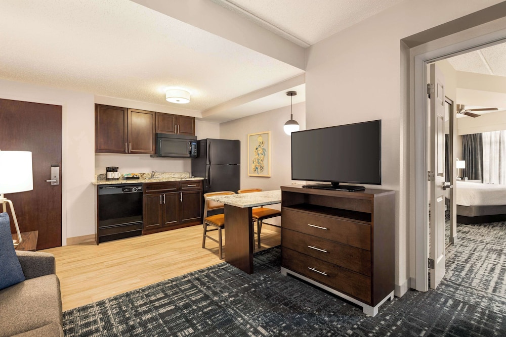 Homewood Suites by Hilton Washington D.C. Downtown - photo 12