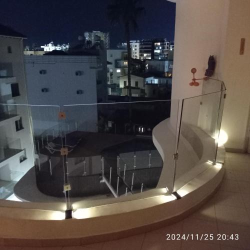 Anamor apartment 408