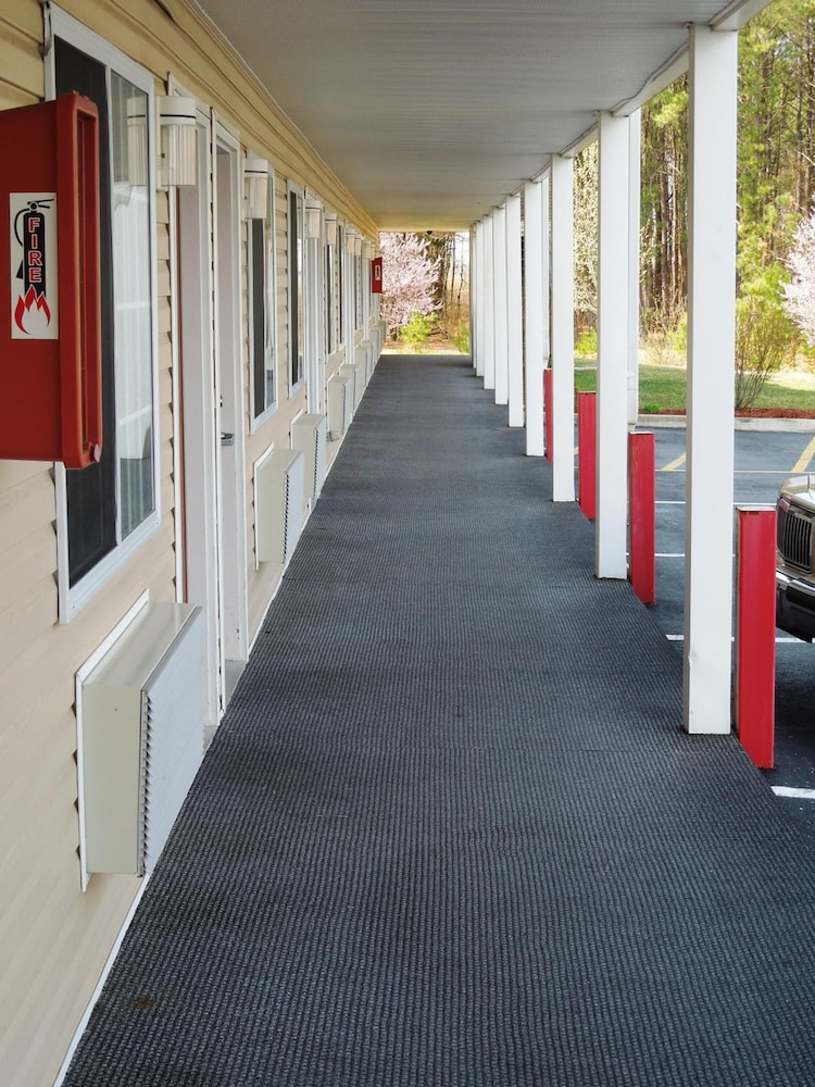 Atrium Inn - photo 30