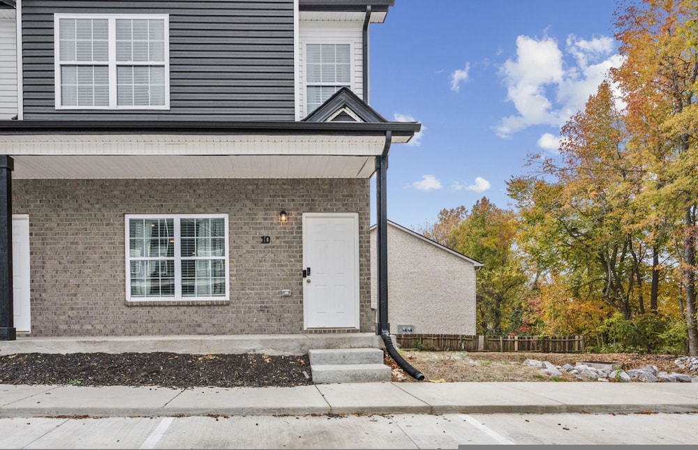 Waiting to Excell in Clarksville in Clarksville, United States