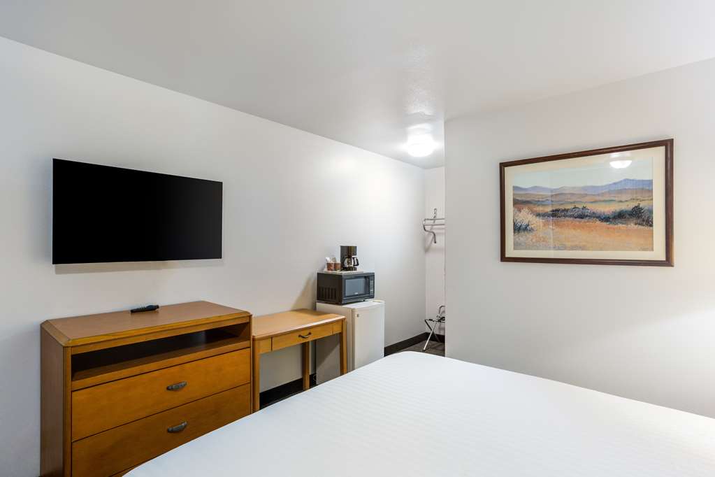 Knights Inn Yuma - photo 11