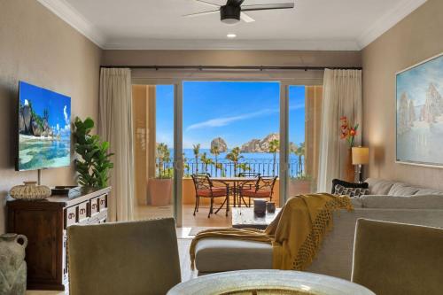 Villa La Estancia 2402 Direct Ocean View — 4-Star Luxury Hotel in Cabo San Lucas, Mexico