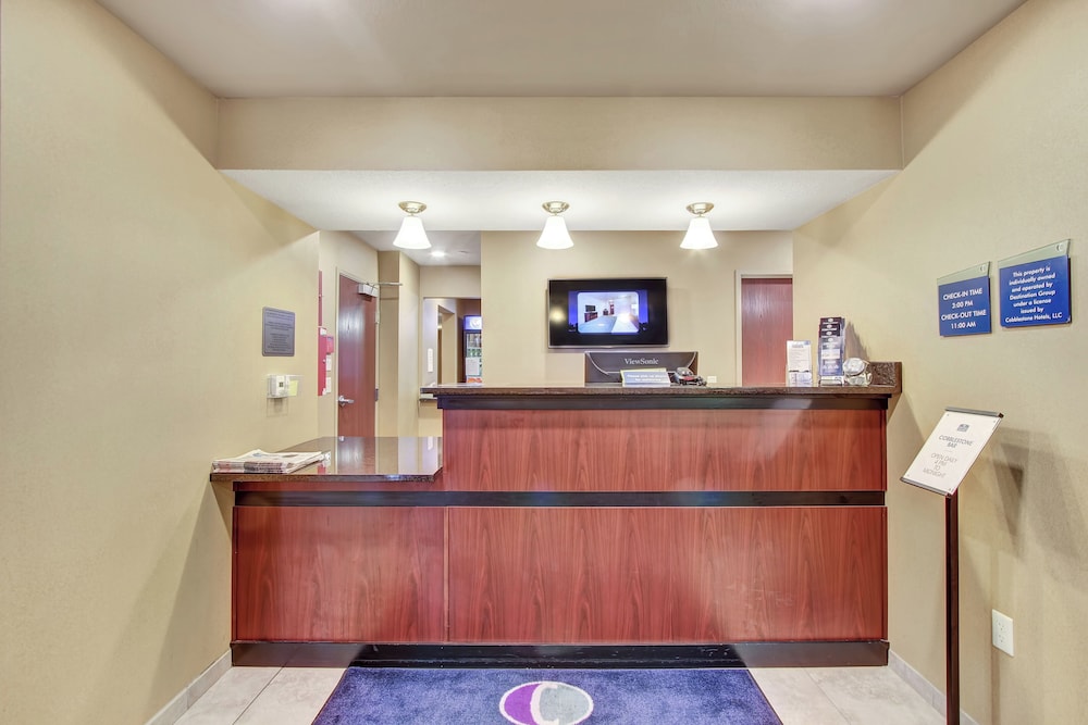 Cobblestone Hotel & Suites Waynesboro - photo 4