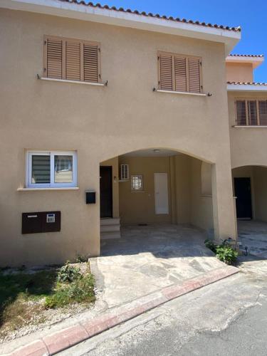 Corner townhouse in Regina Gardens Pafos
