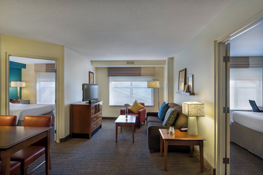 Residence Inn by Marriott Madison West Middleton - photo 25