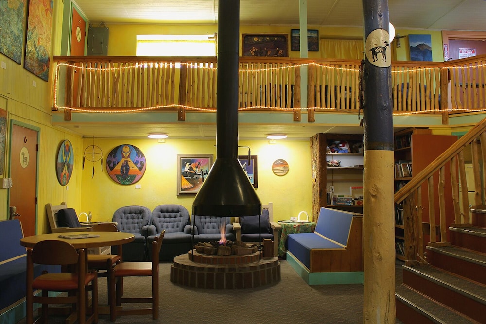 SnowMansion Taos Adventure Lodge - photo 12