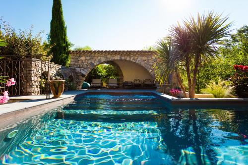 Le Jardin Aux Sources — hotel in Ganges