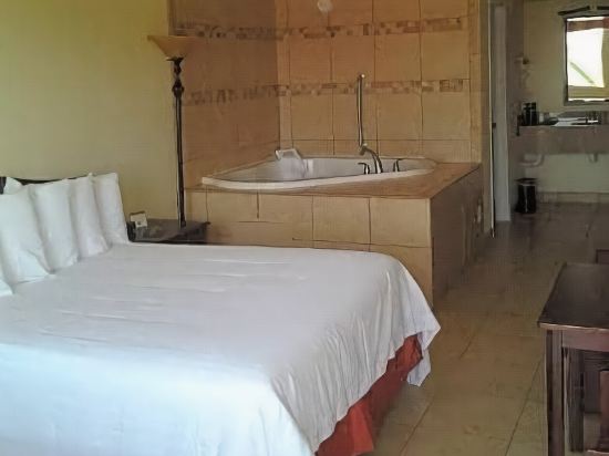 Flagship Inn - photo 16