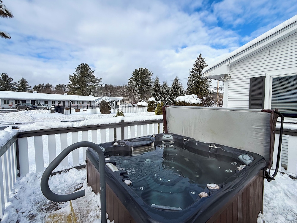 Stowe Motel & Snowdrift - photo 23