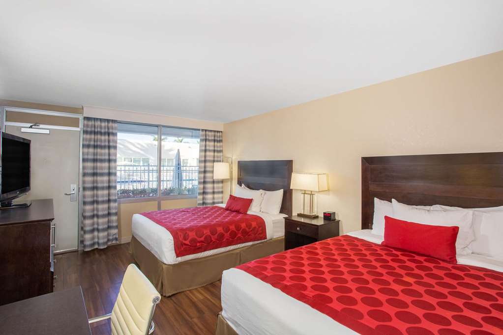 Ramada by Wyndham Venice Hotel Venezia - photo 10