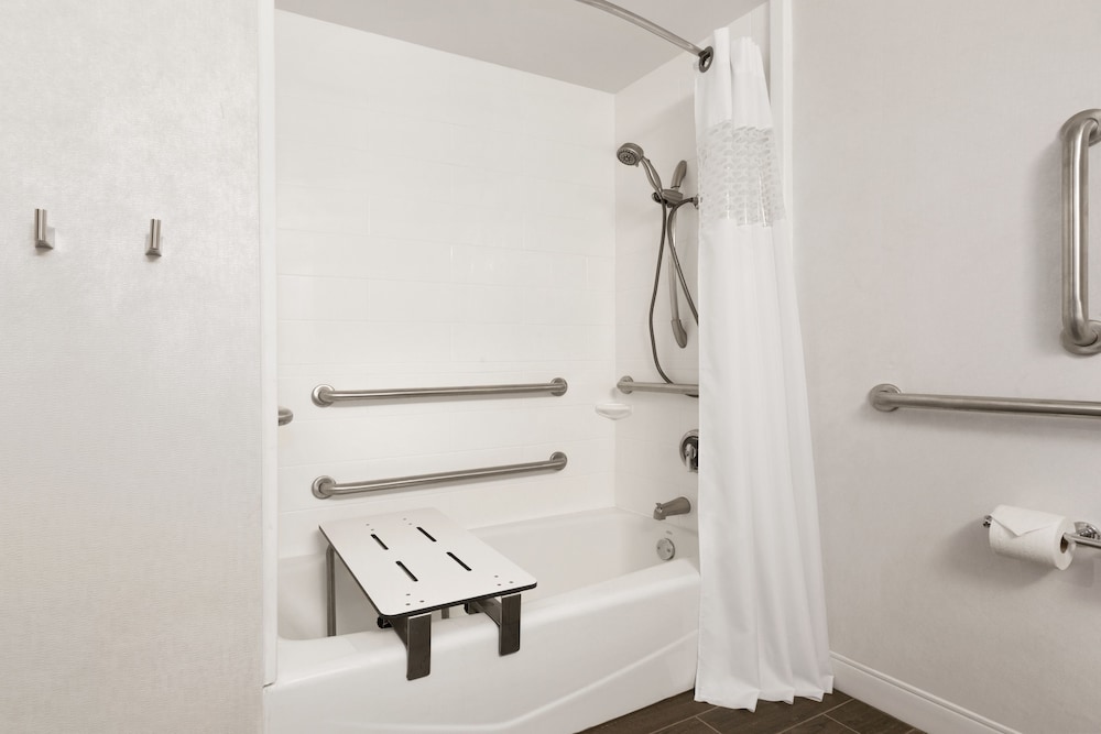 Hampton Inn Philadelphia Mt. Laurel - photo 16