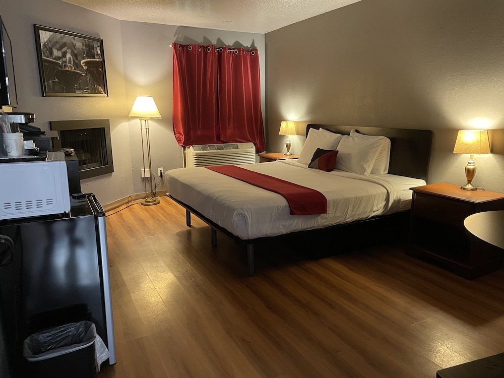 Sunnyside Inn & Suites - photo 21