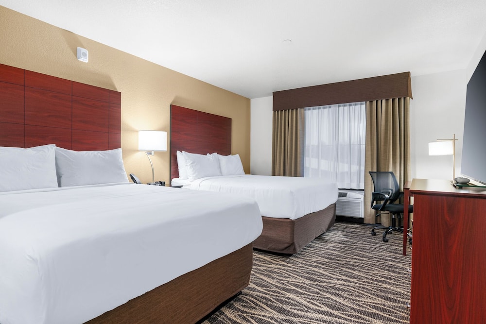Cobblestone Hotel & Suites Lynden - photo 30