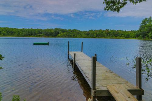 The Retreat at Little Pond — hotel in Sanford