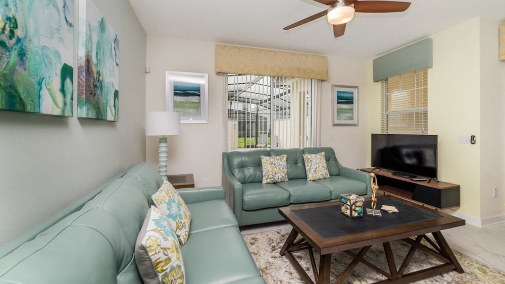Grhdog9041 Champions Gate Resort 4 Bed 3 Baths Townhouse - photo 5