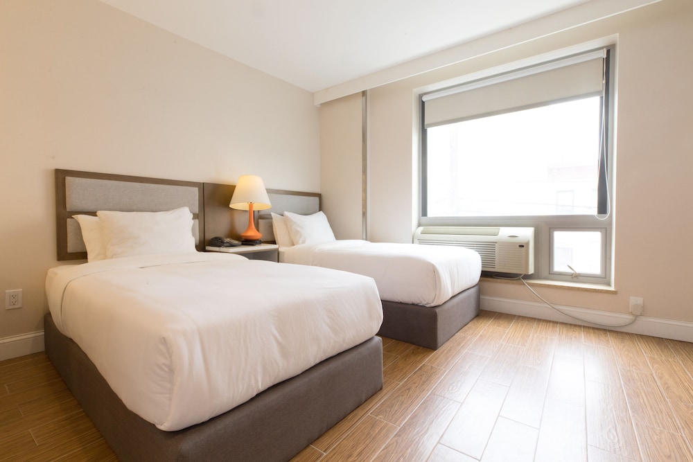 Mayflower Boutique Hotel - photo 10
