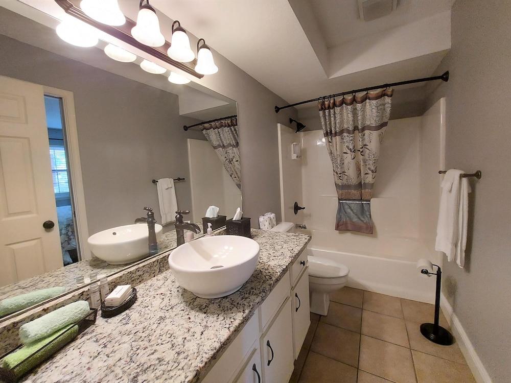 Solace Space at Foothills Close To All of Branson Luxury Comfort - photo 16