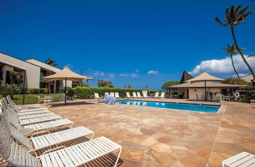 Hale Kamaole 121 by Coldwell Banker Island Vacations - photo 17