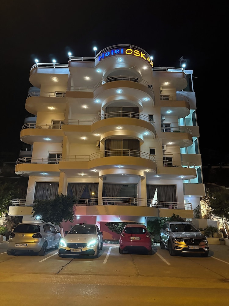Oskar Hotel - last minute hotel in Sarande