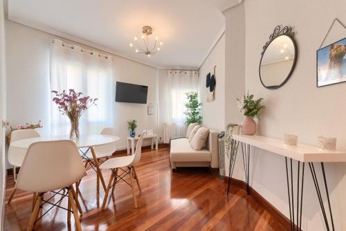 Vivienda Turistica Junto Al Ayuntamiento — hotel near Bilbao Airport