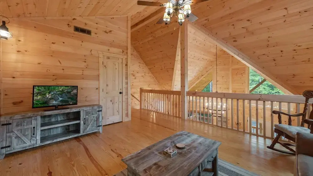 Buck s Bear Lodge beautiful Coosawattee Resort - photo 5