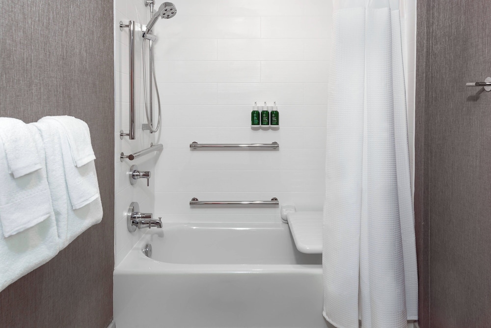 SpringHill Suites by Marriott Lakeland - photo 18