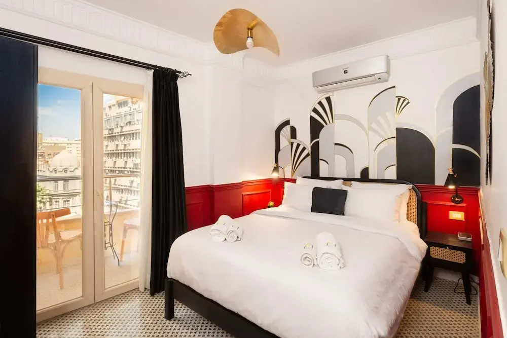 The Red Hot Retro 2BDR Apt Cairo's Downtown — 4-Star Luxury Hotel in Cairo, Egypt