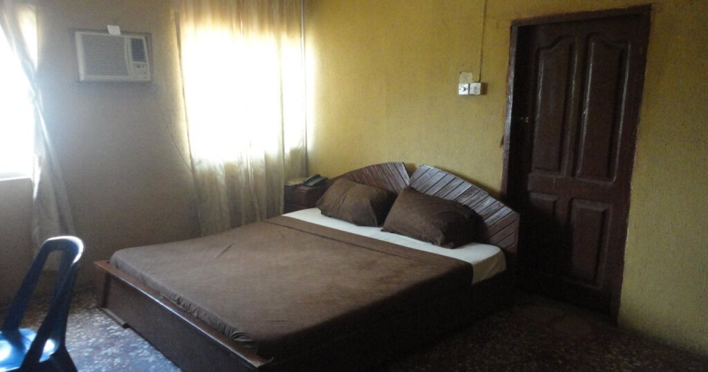 Phoenix Suites and Inn